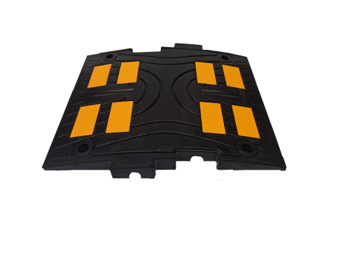 Próg zwalniający - gumowy (PVB- 5M) - element środkowy - 600 x 500 x 50 mm.png